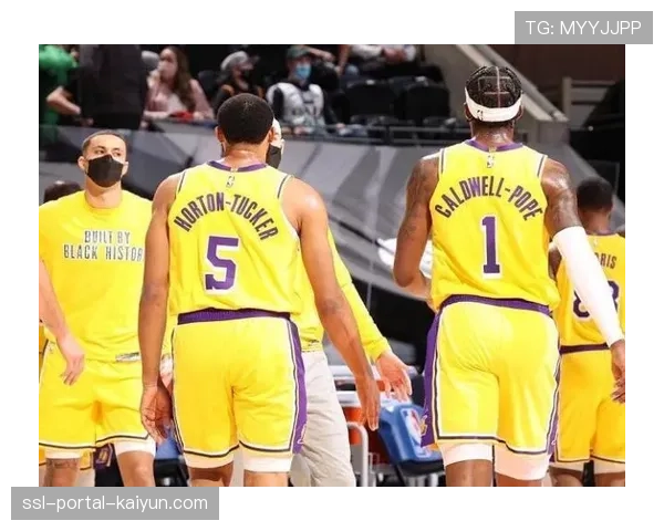 KSW 90战报:重量级冠军Phil De Fries第五次卫冕成功,追平联赛纪录